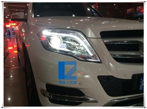 奔馳GLK300低配升級(jí)高配  實(shí)現(xiàn)鄉(xiāng)間模式 人工手動(dòng)修改程序