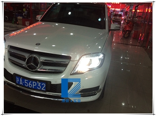 奔馳GLK300低配升級(jí)高配  實(shí)現(xiàn)鄉(xiāng)間模式 人工手動(dòng)修改程序