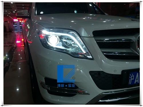 奔馳GLK300低配升級(jí)高配  實(shí)現(xiàn)鄉(xiāng)間模式 人工手動(dòng)修改程序