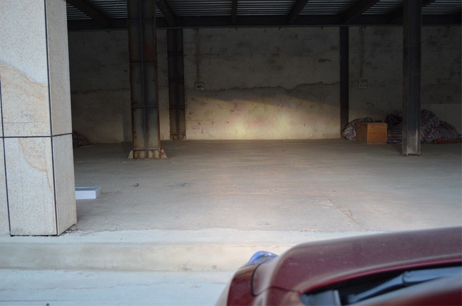 福建福州改燈，車燈升級透視鏡天使眼改裝，日產(chǎn)騏達(dá)大燈升級