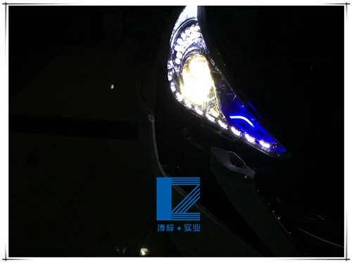 索纳塔八代大灯改装Q5双光透镜 欧司朗氙气灯 法雷奥安定器 专用泪眼 LED三角灯