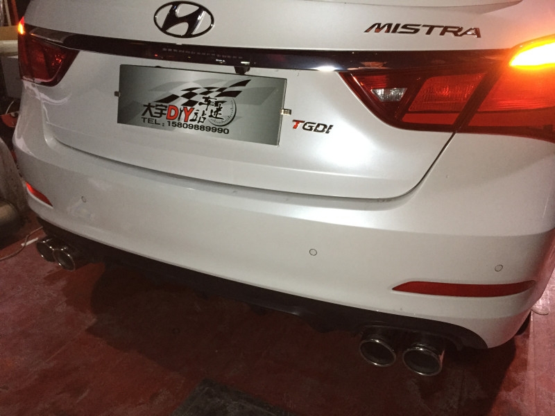 大宇車迷站 現(xiàn)代名圖改裝升級RES中尾段雙邊四出排氣系統(tǒng)