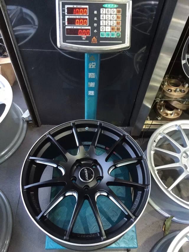 RAYS．G12．全新到貨啦 日系車主集合啦！