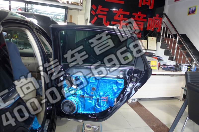 音質(zhì)出眾   陜西西安上尚改裝大眾帕薩特升級(jí)赫茲音響