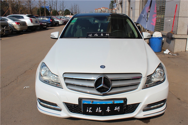 長(zhǎng)沙汽車(chē)改色貼膜 長(zhǎng)沙汽車(chē)改色 長(zhǎng)沙汽車(chē)漆面改色貼膜奔馳C200全車(chē)貼珠光改色膜 長(zhǎng)沙汽車(chē)貼紙