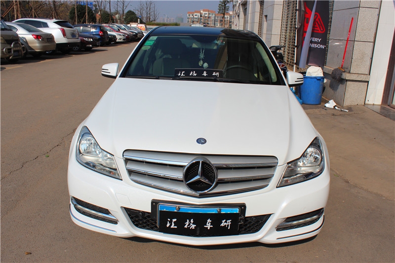 長(zhǎng)沙汽車(chē)改色貼膜 長(zhǎng)沙汽車(chē)改色 長(zhǎng)沙汽車(chē)漆面改色貼膜奔馳C200全車(chē)貼珠光改色膜 長(zhǎng)沙汽車(chē)貼紙