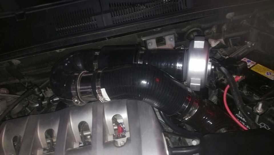 传祺GS5 2.0专用提升动力节油产品加装离心式电动涡轮增压器LX2008