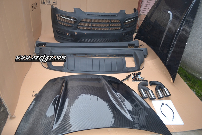 保時(shí)捷卡宴958改裝hamann大包圍前杠后杠碳纖維機(jī)蓋包圍排氣