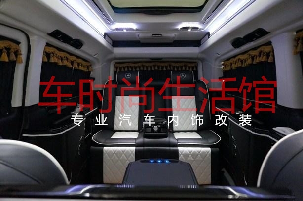 車(chē)時(shí)尚生活館  奔馳黑白系列案例