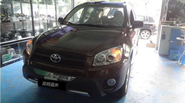 【昆明道聲】豐田RAV4全車大能隔音精彩作業(yè)！