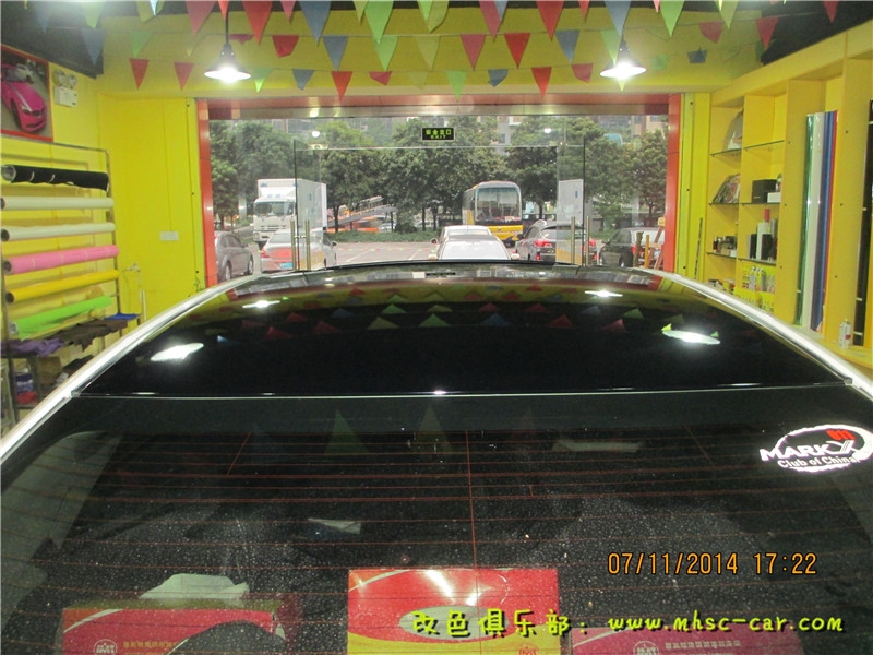 豐田銳志改色貼膜 貼黑頂 車頂亮黑膜 全景天窗貼膜