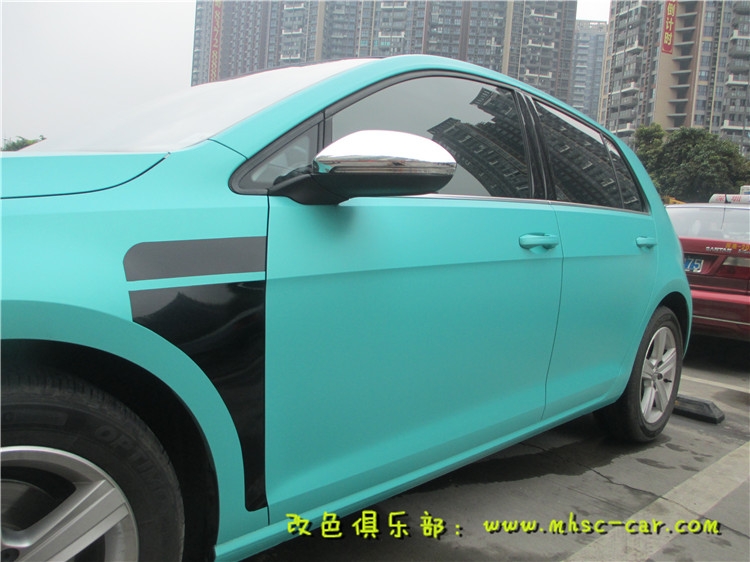 大眾高爾夫7改色貼膜 車身改顏色 改裝裝飾 深圳車衣裳膜幻色彩出品