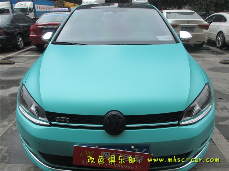大眾高爾夫7改色貼膜 車身改顏色 改裝裝飾 深圳車衣裳膜幻色彩出品