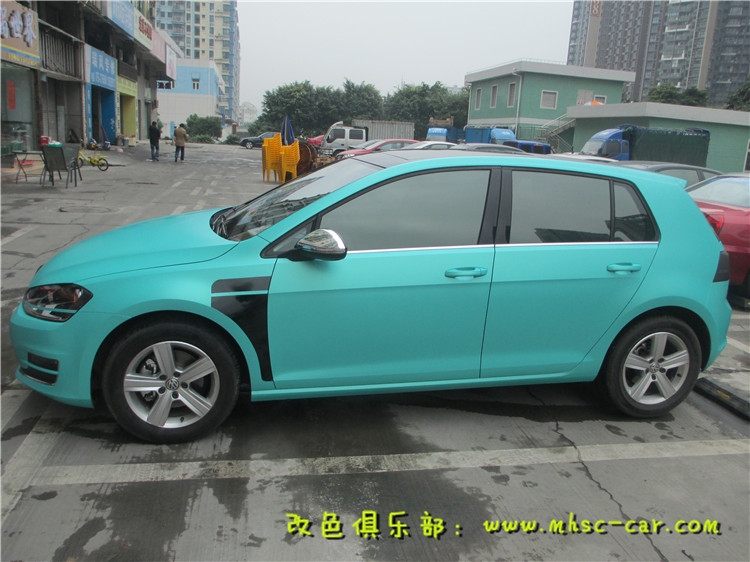 大眾高爾夫7改色貼膜 車身改顏色 改裝裝飾 深圳車衣裳膜幻色彩出品