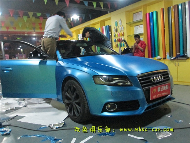 奧迪A4L全車(chē)改顏色 車(chē)身改色貼膜 深圳車(chē)衣裳膜幻色彩出品