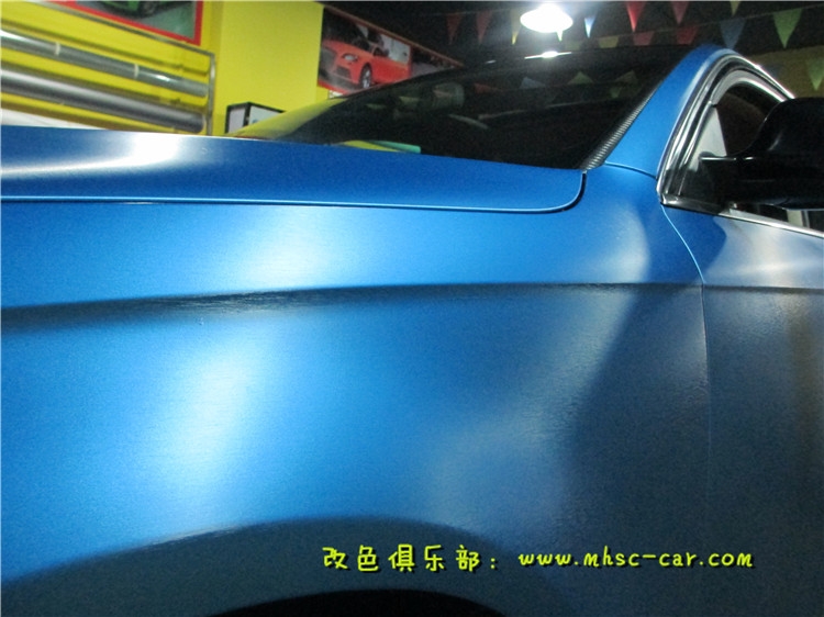 奧迪A4L全車(chē)改顏色 車(chē)身改色貼膜 深圳車(chē)衣裳膜幻色彩出品