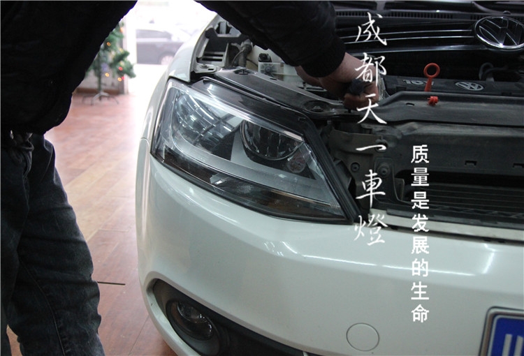 成都新速騰大燈總成 成都改裝速騰GLI總成Q5透鏡歐版淚眼日行燈天使眼