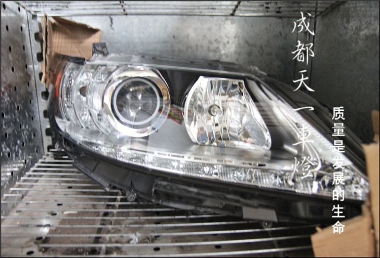 成都雷克薩斯ES250車燈改裝海拉雙光透鏡氙氣燈|成都凌志改車燈
