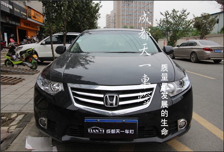 成都本田思鉑睿改車燈|思鉑睿車燈改裝升級(jí)海拉雙光透鏡日行燈總成