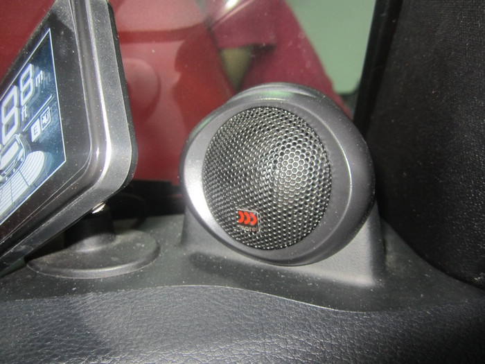 佛山途歌汽車影音：Jeep 牧馬人音響改裝（5）