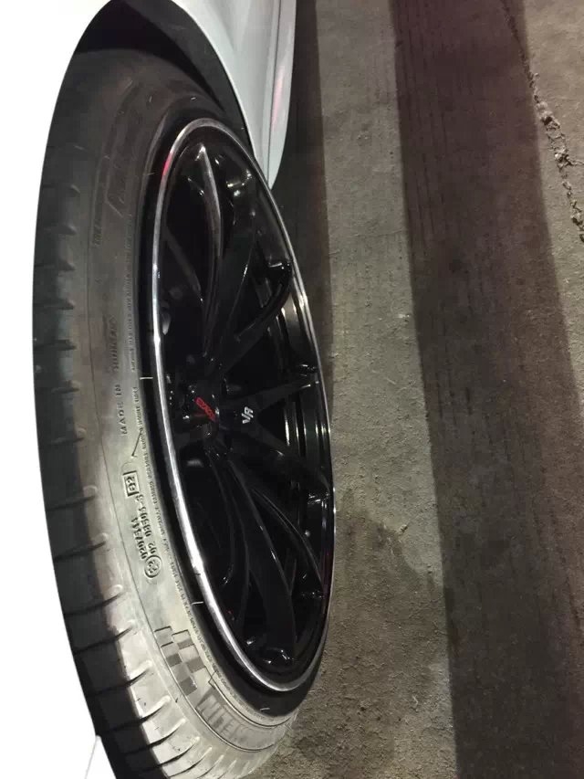 S5，裝全新G25．ET22、19寸