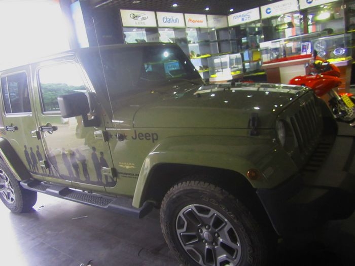 佛山途歌汽車影音：Jeep 牧馬人音響改裝（6）