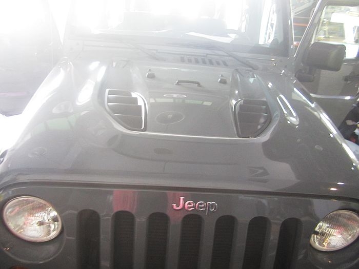 佛山途歌汽車影音：Jeep 牧馬人音響改裝（8）