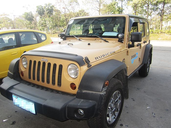 佛山途歌汽車(chē)影音：Jeep 牧馬人音響改裝（9）