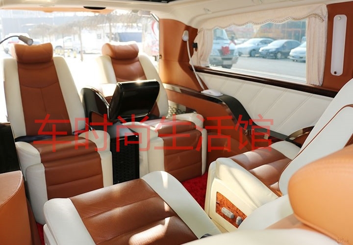 奔馳 維達(dá)萊斯房車內(nèi)飾改裝案例圖片