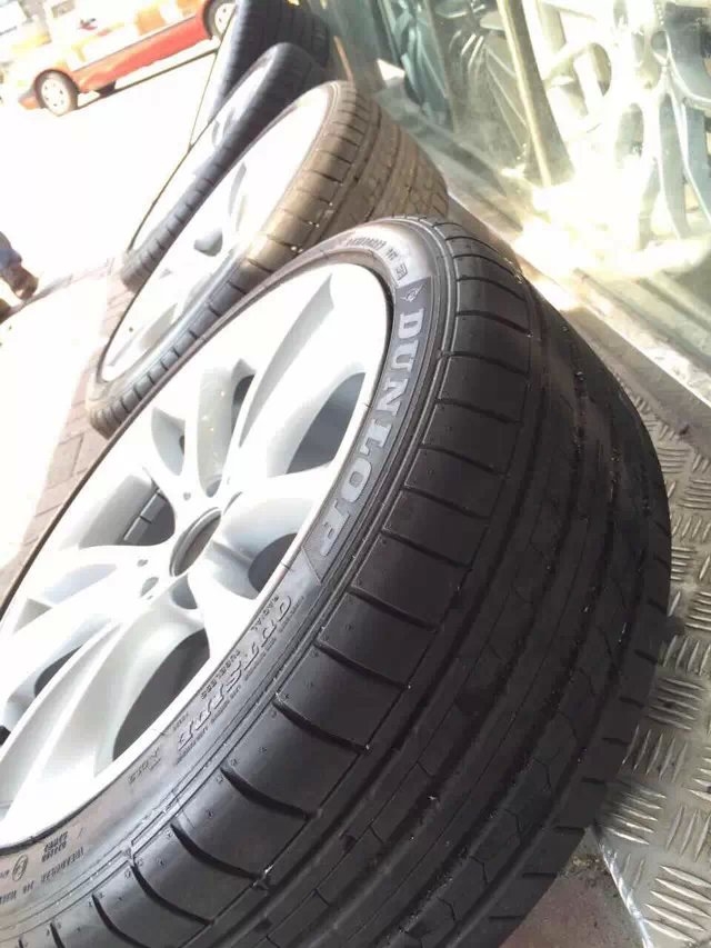 寶馬640i :19寸頭尾,無花新車行左400公里拆下