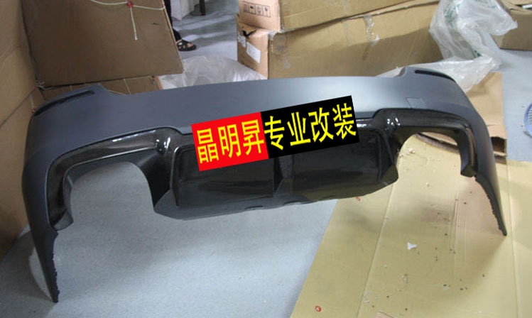 寶馬 新5系 F10 F18 M5碳纖后唇后下巴 改裝包圍 M5后唇