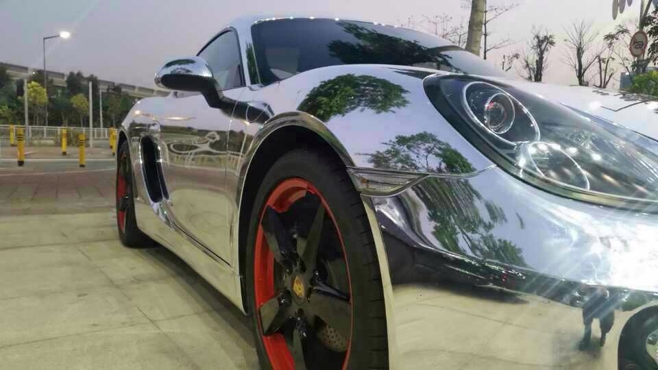 保時捷卡曼貼電鍍銀，走在路上真亮瞎你的雙眼