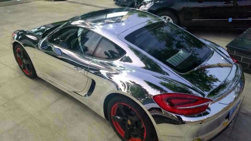 保時捷卡曼貼電鍍銀，走在路上真亮瞎你的雙眼