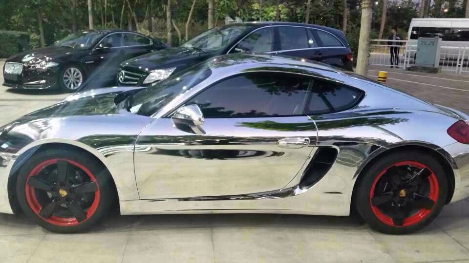 保時捷卡曼貼電鍍銀，走在路上真亮瞎你的雙眼