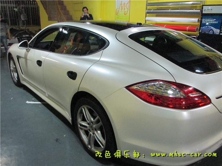 保時(shí)捷panamera車身改顏色 全車改色貼膜 改裝裝飾