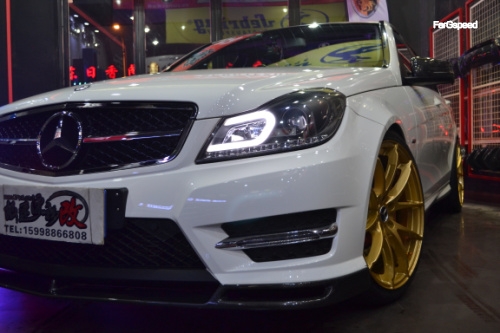 Benz W204升級 YCW輪轂+日東高性能輪胎