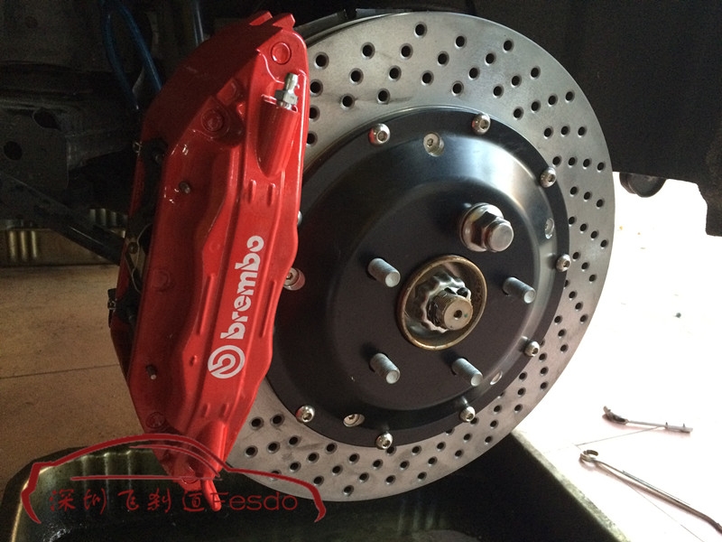 BREMBO 19Z六活塞F50四活塞剎車卡鉗套裝，英菲尼迪QX70改裝案例