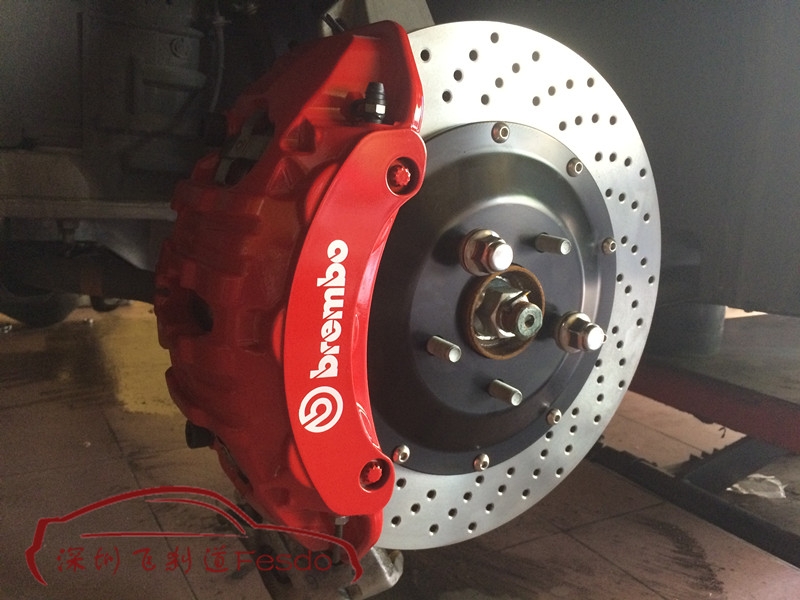 BREMBO 19Z六活塞F50四活塞剎車卡鉗套裝，英菲尼迪QX70改裝案例