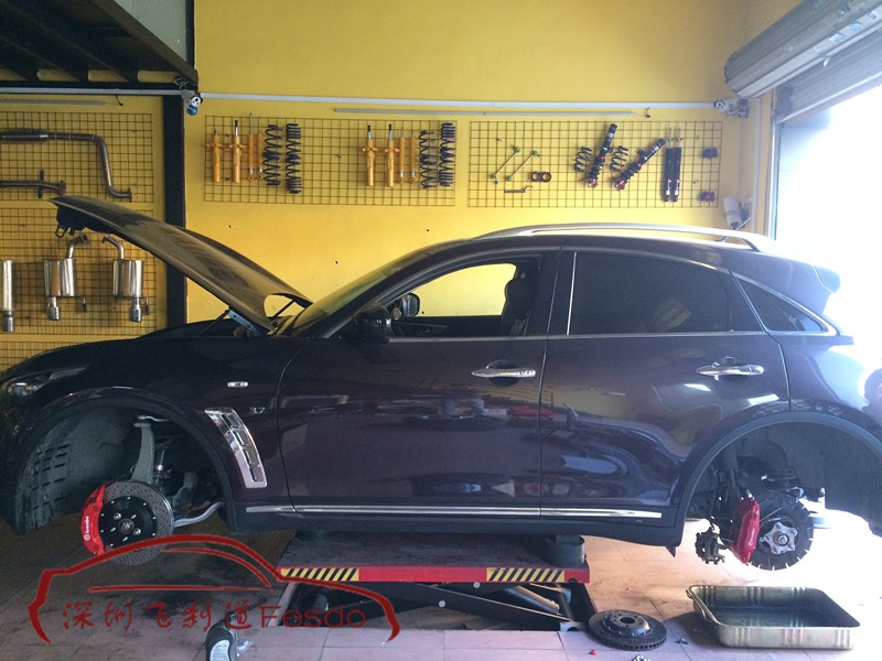BREMBO 19Z六活塞F50四活塞剎車卡鉗套裝，英菲尼迪QX70改裝案例