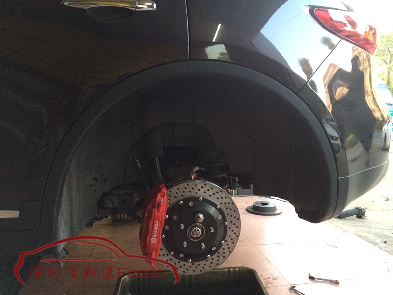 BREMBO 19Z六活塞F50四活塞剎車卡鉗套裝，英菲尼迪QX70改裝案例