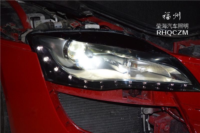 奧迪R8車燈改裝，福州改透鏡，福州榮海照明專業(yè)的車燈改裝店