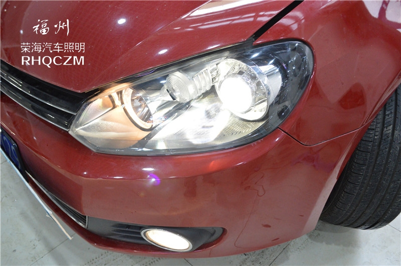 大眾高爾夫6燈光升級(jí)，福州氙氣燈改裝升級(jí)，天使眼淚眼改裝，福州榮海照明最好的車(chē)燈改裝店