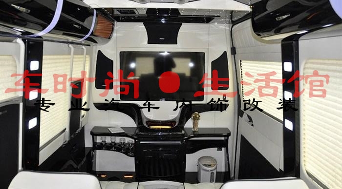 鄭州車(chē)時(shí)尚生活館奔馳內(nèi)飾改裝