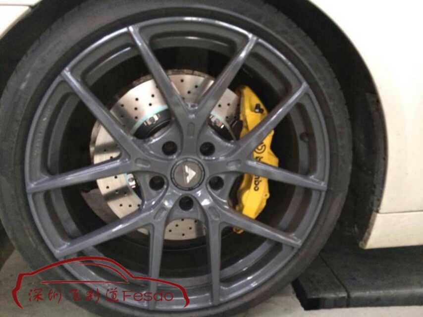 BREMBO GT前六活塞剎車卡鉗，寶馬5系改裝案例