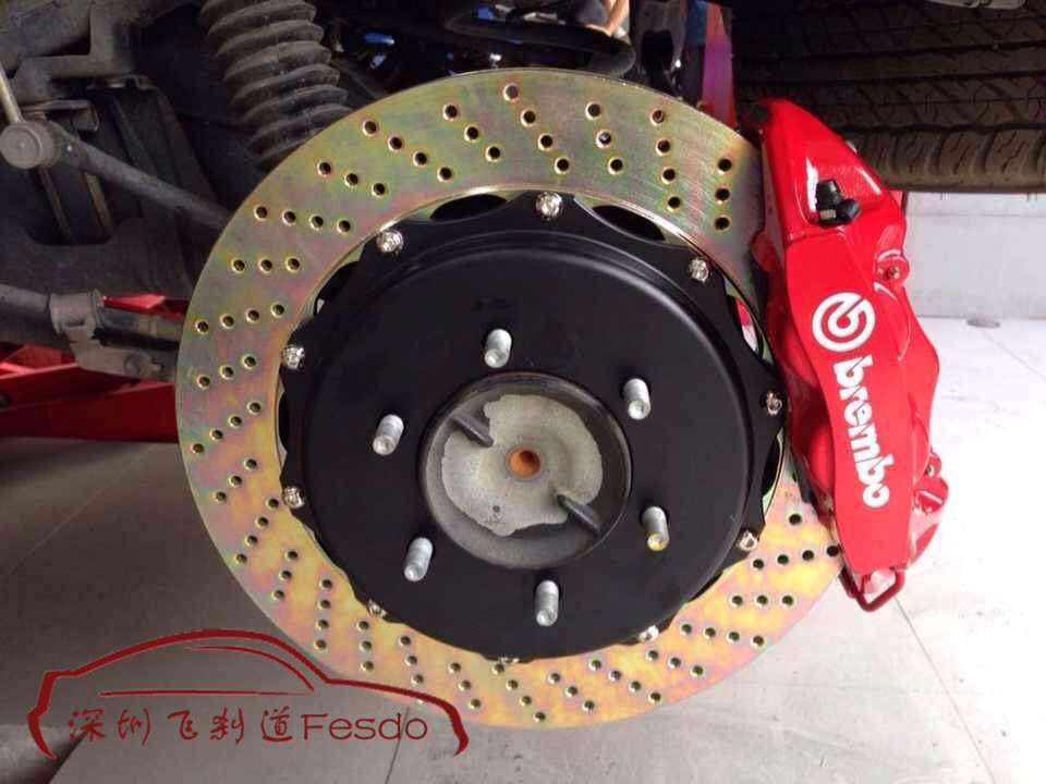 BREMBO GT前六后四原裝剎車卡鉗套裝，豐田霸道改裝案例