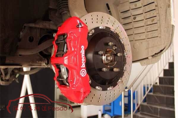 BREMBO GT大六活塞原裝正品剎車套裝，路虎攬勝改裝案例