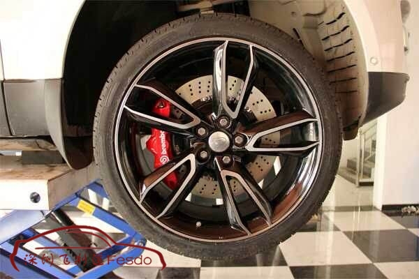 BREMBO GT大六活塞原裝正品剎車套裝，路虎攬勝改裝案例