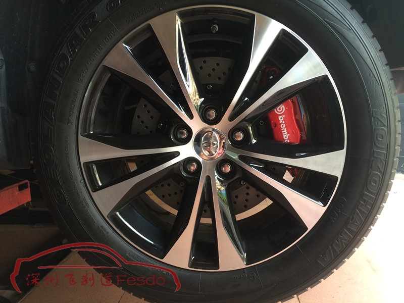 BREMBO OE款17Z前六后四，豐田RAV4改裝案例后輪雙卡鉗