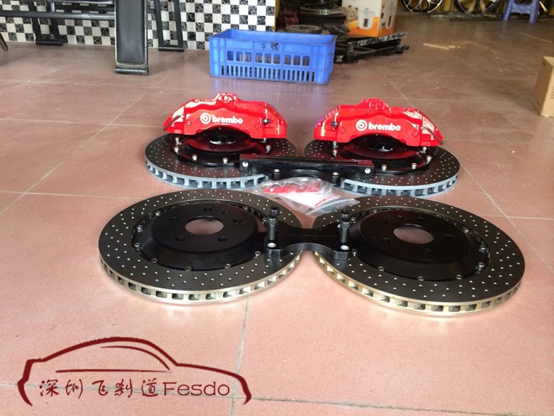 BREMBO OE款17Z大六活塞與后加大套裝，君威GS改裝案例