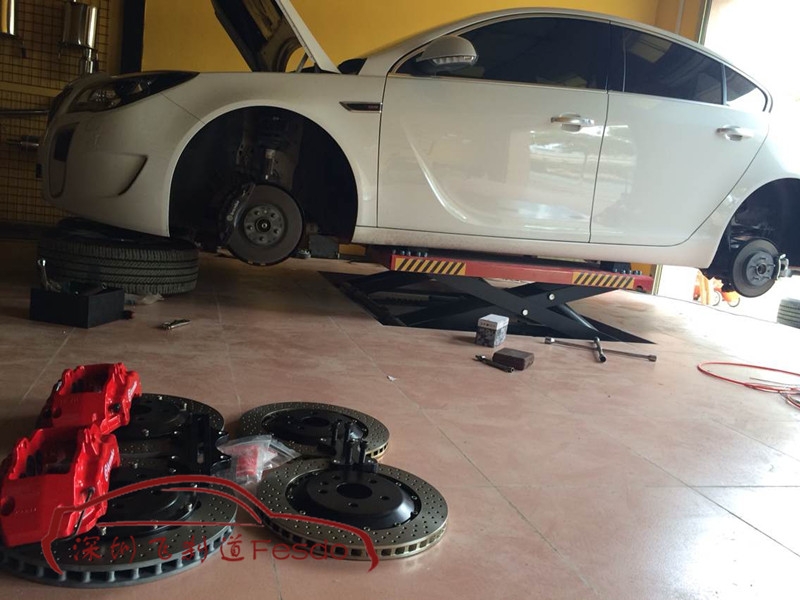 BREMBO OE款17Z大六活塞與后加大套裝，君威GS改裝案例